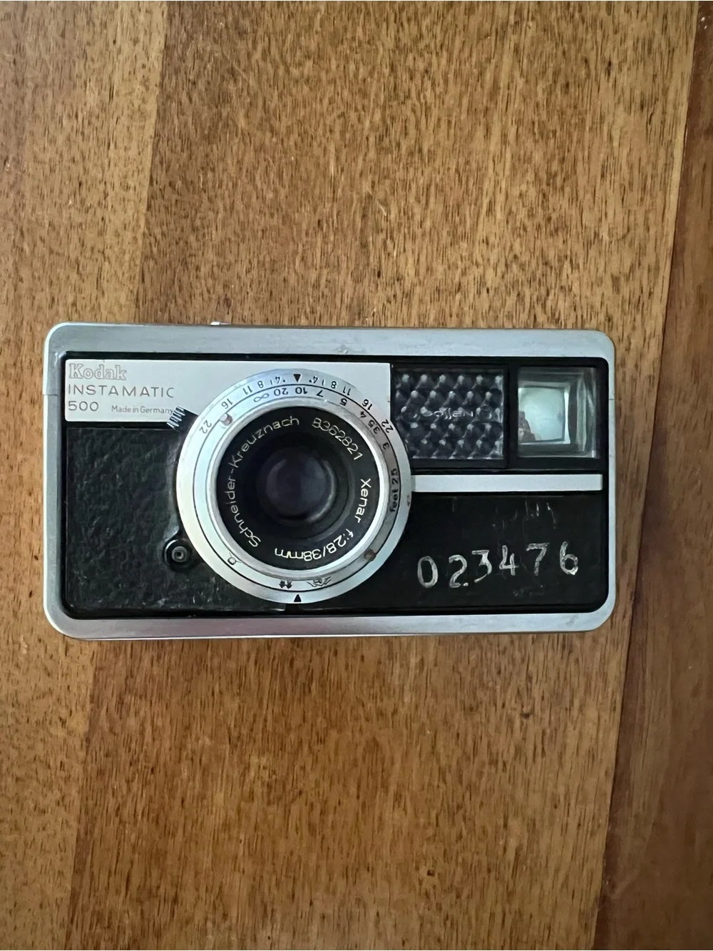Vintage 60s Kodak Instamatic 500 Camera in Black and Silver